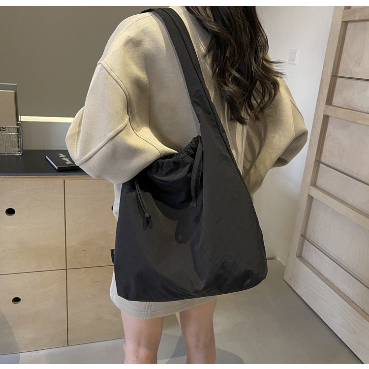 NOVA & NEST Everyday Tote detail